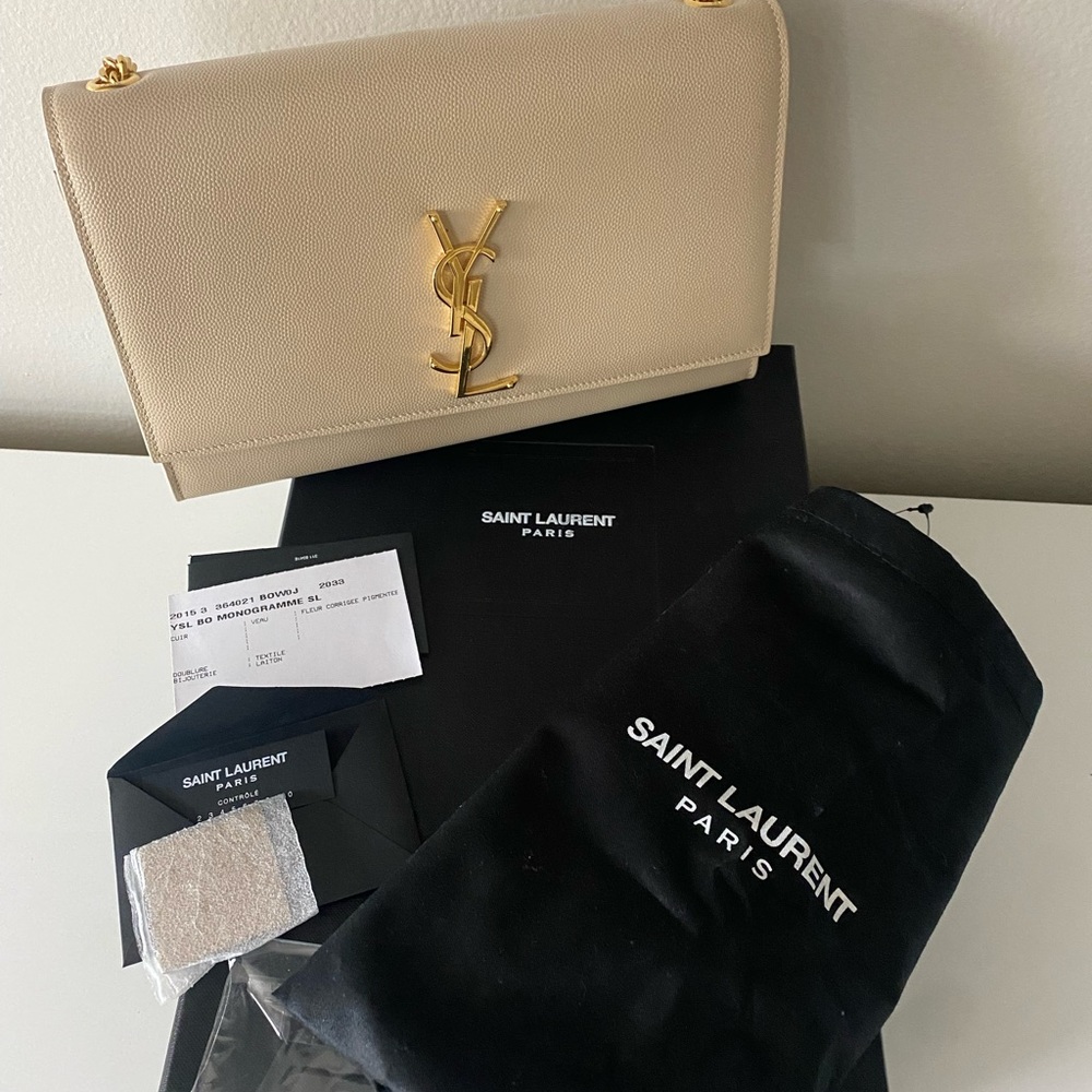 Saint Laurent Kate Monogramme Biege Medium Handbag with Gold Hardware